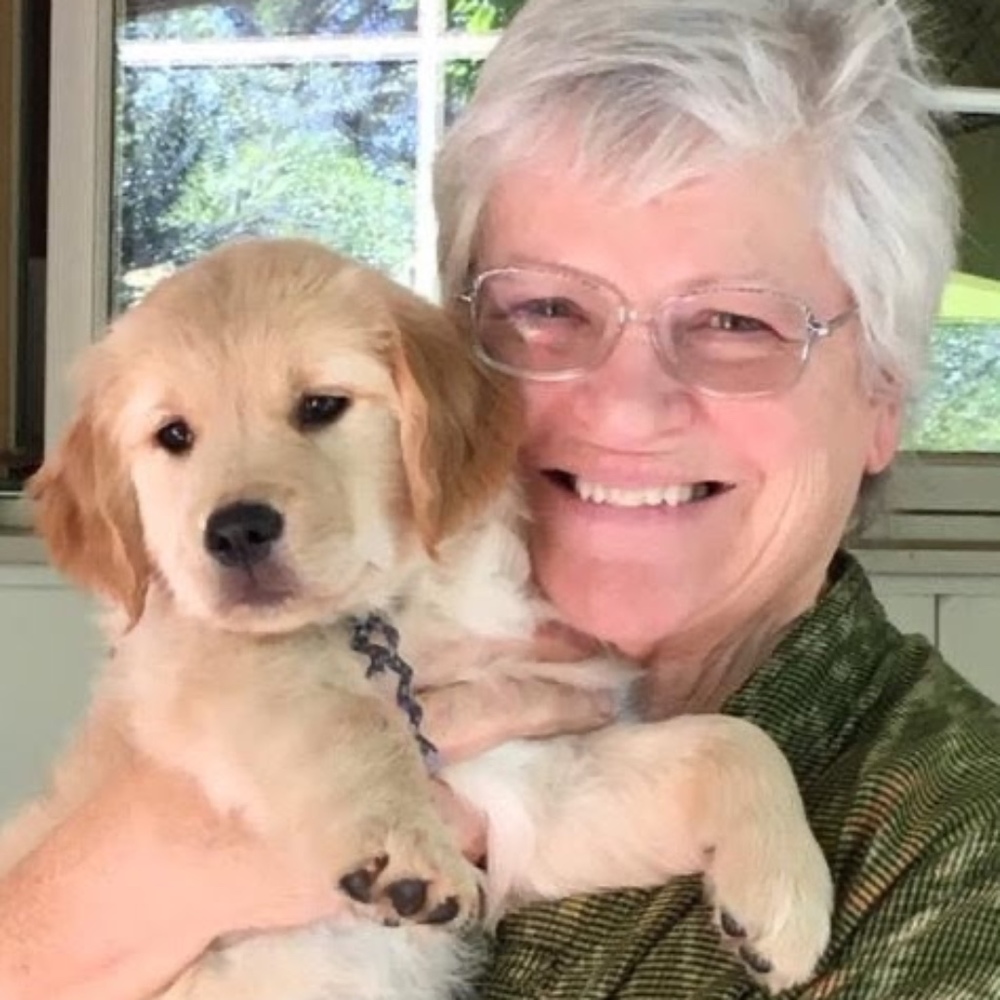 Meet your Posher, Suzanne